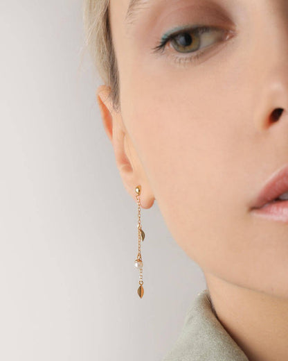 Romea white earrings