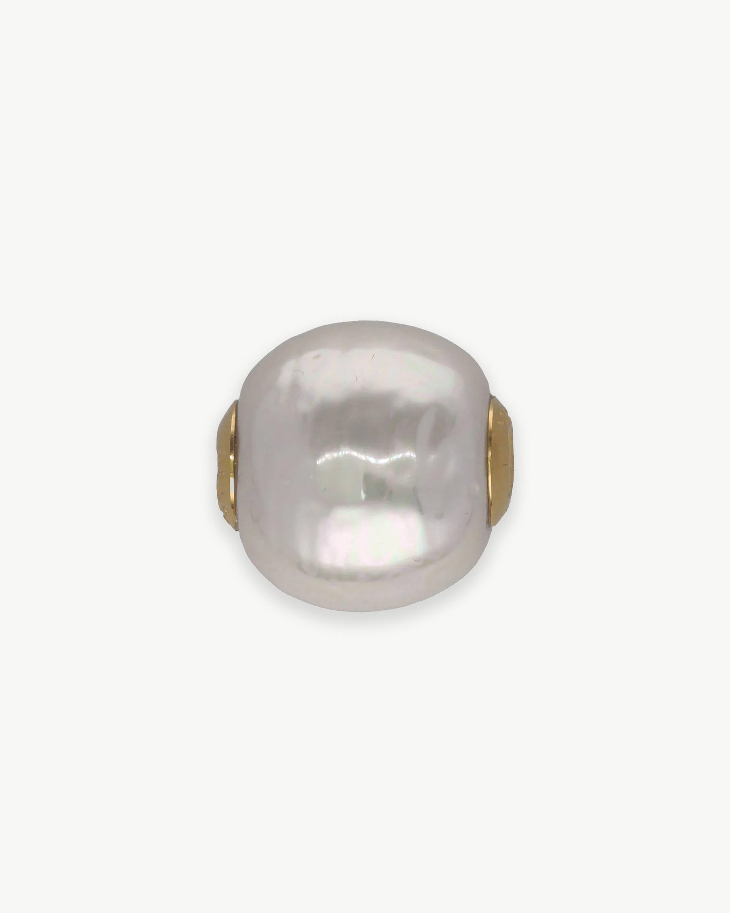 Charm Pearl 18mm Golden Zindis