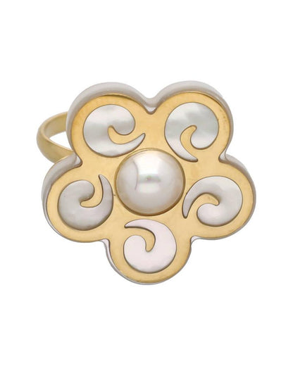 Roxana white ring