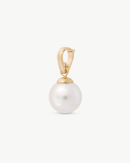 Charm & Glow white pearl charm