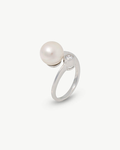 White Selene Ring