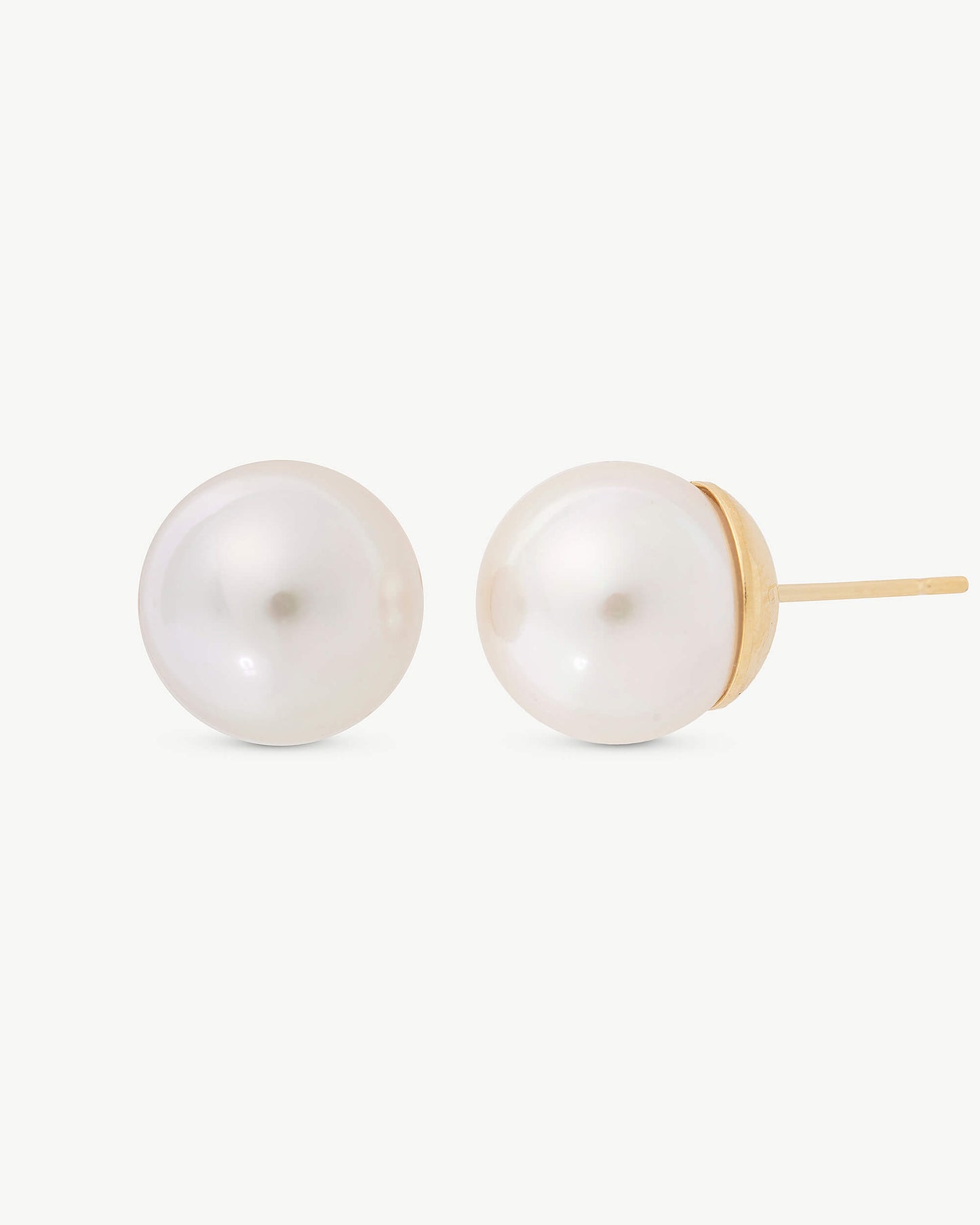 Golden Pearl Earrings 12mm Lyra