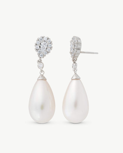 Exquisite Pearl Drop Earrings