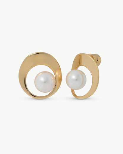 Petra Gold Pearl Earrings